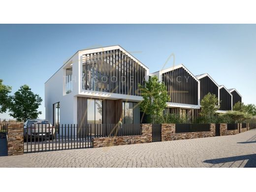 Villa Plurifamiliare a Loulé, Distrito de Faro