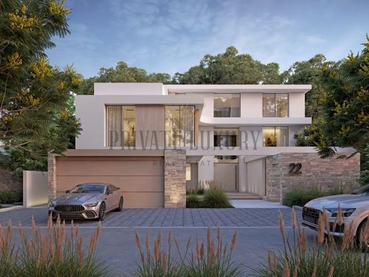 Luxury home in Umm Al Quwain City, Imārat Umm al Qaywayn