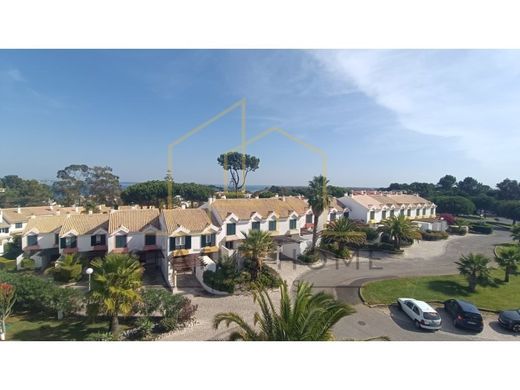 Villa multifamiliale à Grândola, Distrito de Setúbal