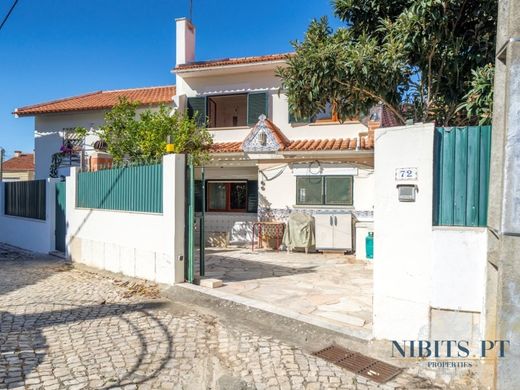 Συγκρότημα ανεξάρτητων κατοικιών σε Κασκάις, Cascais