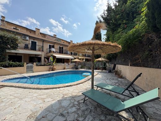 Villa multifamiliale à Pollença, Province des Îles Baléares