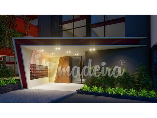 Santa Cruz, Madeiraのアパートメント