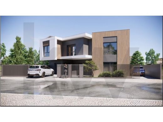 Luxury home in Cascais, Lisbon