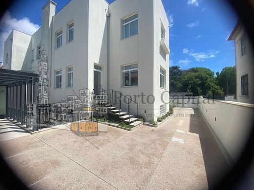 Dom jednorodzinny w Porto, Distrito do Porto