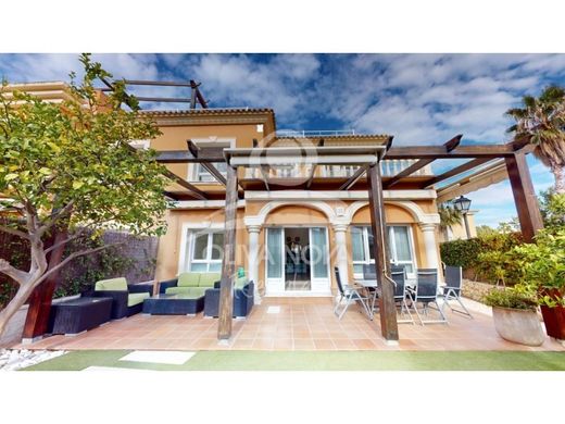 Yarɪ müstakil ev Oliva, Província de València