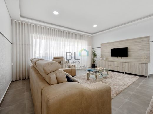 Villa Plurifamiliare a Seixal, Distrito de Setúbal