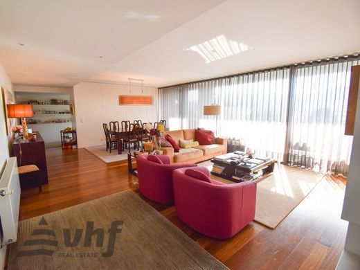 ヴィラ・ノヴァ・デ・ガイア
, Vila Nova de Gaiaのアパートメント