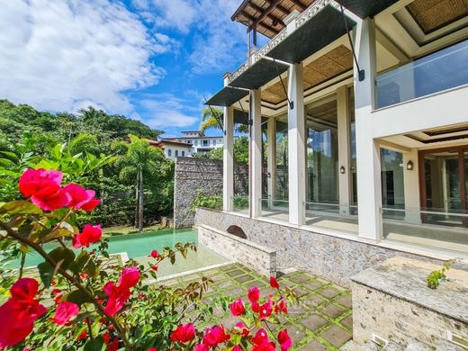 Casa de lujo en Santa Ana, Provincia de San José