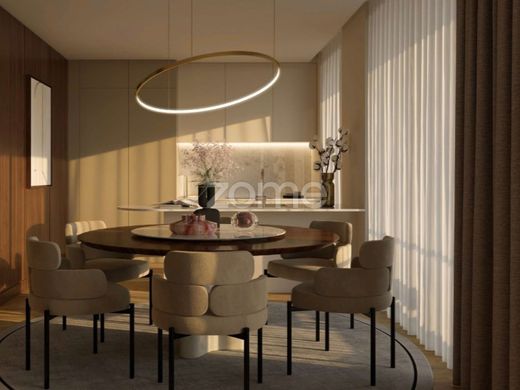 Apartment / Etagenwohnung in Porto, Distrito do Porto