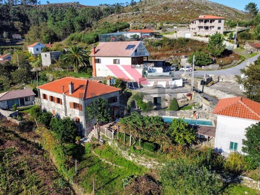 منزل ﻓﻲ Arcos de Valdevez, Distrito de Viana do Castelo
