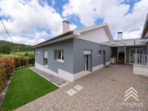 Luxury home in Torres Vedras, Lisbon