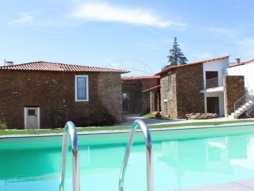 Luxury home in Mirandela, Bragança