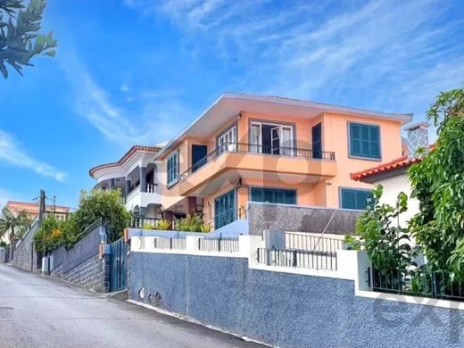 Luxury home in Funchal, Madeira
