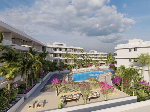 Apartment / Etagenwohnung in Ágios Athanásios, Limassol District