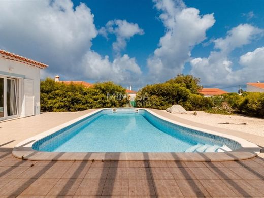 Luxury home in Aljezur, Distrito de Faro
