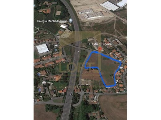 ‏קרקע ב  Vila Nova de Famalicão, Distrito de Braga