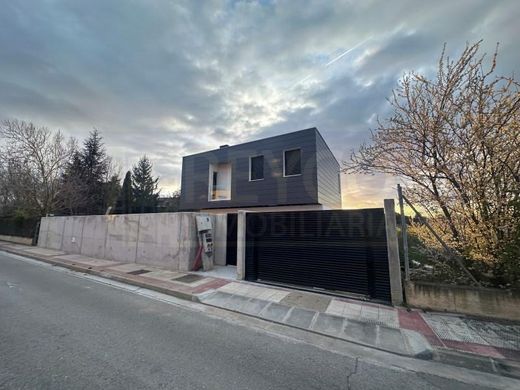 Casa de luxo - Lardero, Provincia de La Rioja