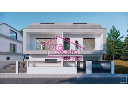 Willa wielorodzinna w Seixal, Distrito de Setúbal