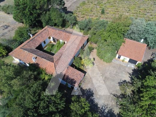 Villa in Evora, Évora