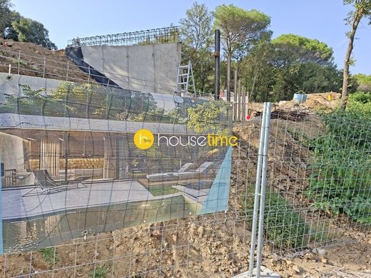 Mehrfamilienhaus in Vallromanes, Provinz Barcelona