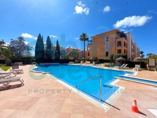 半独立式房屋  洛萊, Loulé