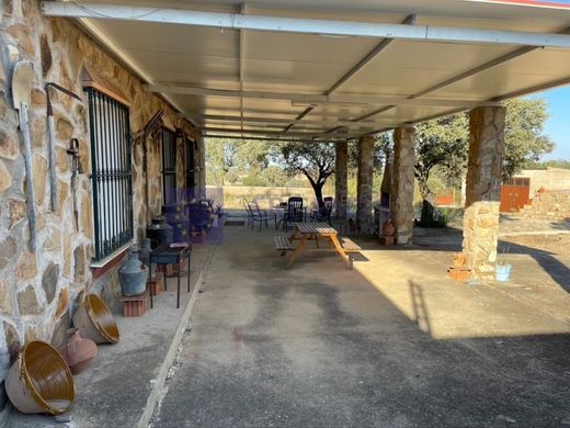 Casa di lusso a Don Benito, Provincia de Badajoz