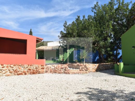 Mehrfamilienhaus in Loulé, Distrito de Faro