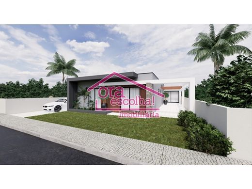 Detached House in Seixal, Distrito de Setúbal