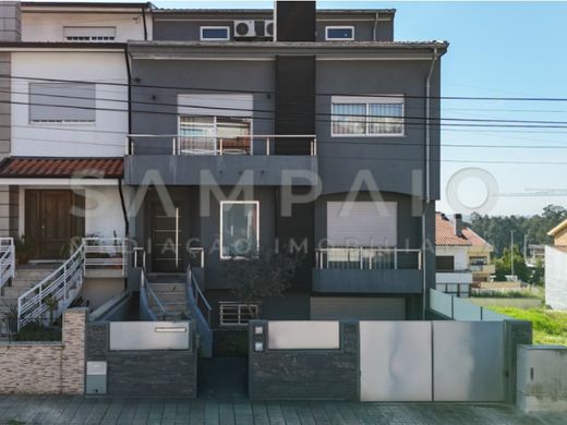 Luxus-Haus in Gondomar, Distrito do Porto