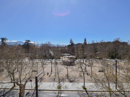 Apartment / Etagenwohnung in Granada, Andalusien