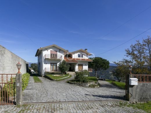 Casa de lujo en Oliveira do Hospital, Coimbra