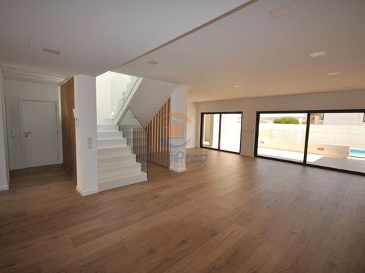 Casa de luxo - Loures, Lisboa