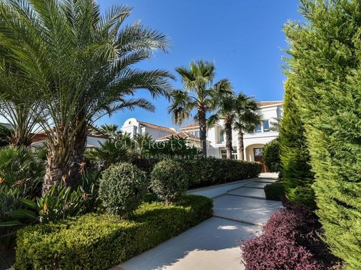 Villa in Perivólia, Perivolia (Larnakas)