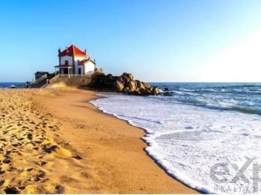 토지 / 빌라노바드가이아
, Vila Nova de Gaia