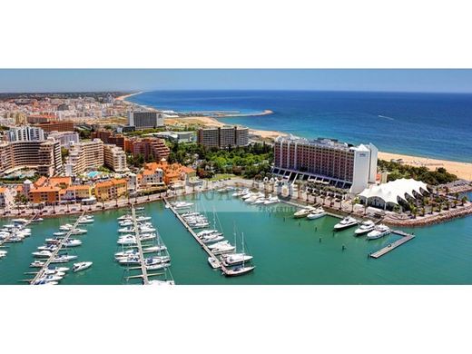 Частный Дом, Лола, Loulé