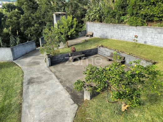 Luxury home in Povoação, Azores