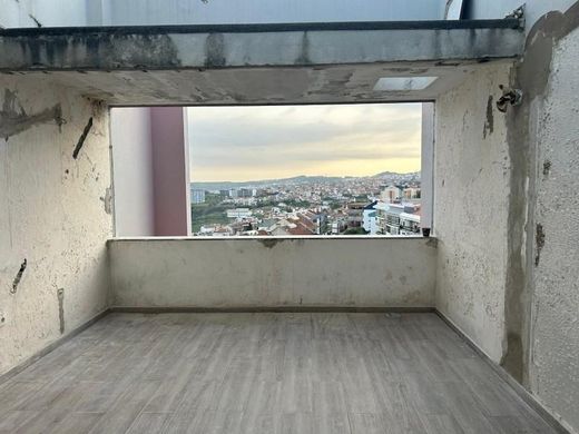 Odivelas, Distrito de Lisboaのアパートメント