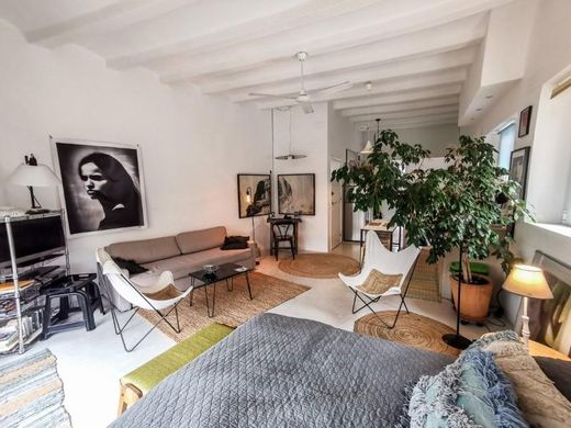 Apartment / Etagenwohnung in Cadaqués, Provinz Girona