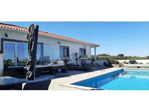 Luxury home in Alcobaça, Distrito de Leiria