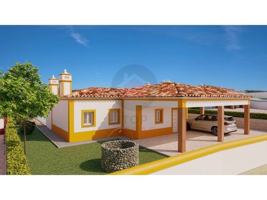 Detached House in Caldas da Rainha, Distrito de Leiria