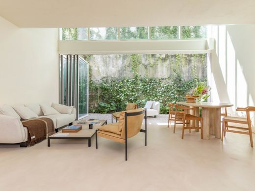 فيلا شبه مستقلة ﻓﻲ Marvila, Lisbon