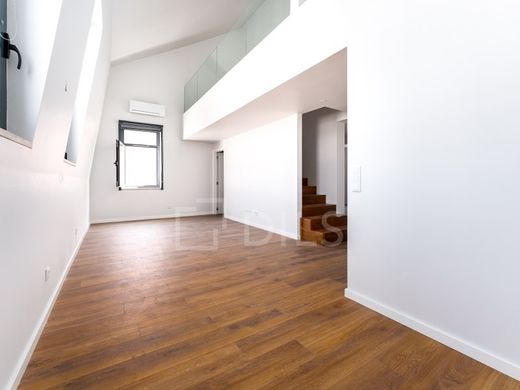 Appartement in Alcântara, Almada