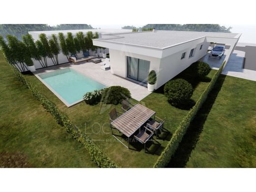 Luxus-Haus in Caldas da Rainha, Distrito de Leiria