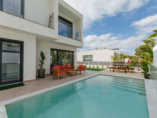 Частный Дом, Шарнека, Almada