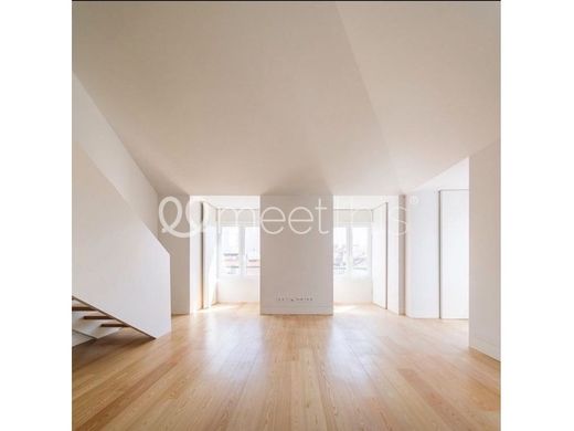 Duplex à Lisbonne, Lisbon