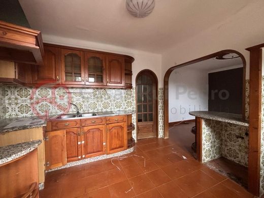 Detached House in Sintra, Lisbon