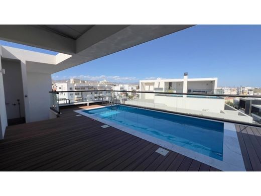 Residential complexes in Agia Zoni, Lemesós