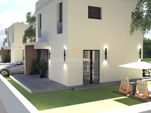 منزل ﻓﻲ Soúni, Soúni-Zanakiá