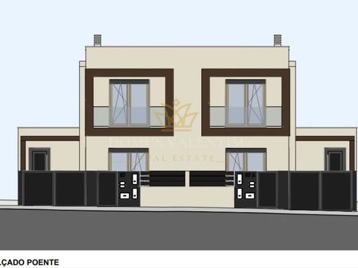 Casa de lujo en Seixal, Setúbal