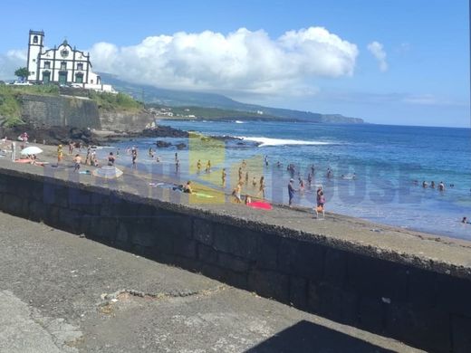 Смежная Вилла, Ponta Delgada, Azores
